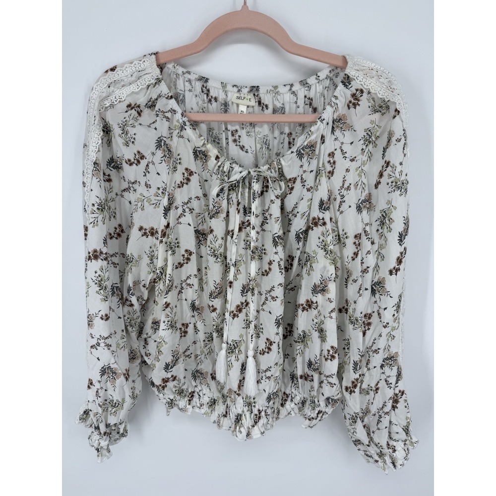 Selfie Floral Peasant Blouse XL Cream Lace Accent Crop Smocked Boho Cottagecore